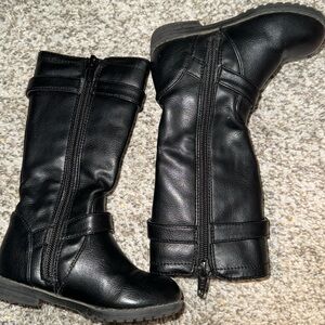 Toddler black boots, size 6, normal wear